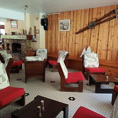 Hotel Et Centre De Vacances Le Choucas Sixt-Fer-a-Cheval ภายนอก รูปภาพ