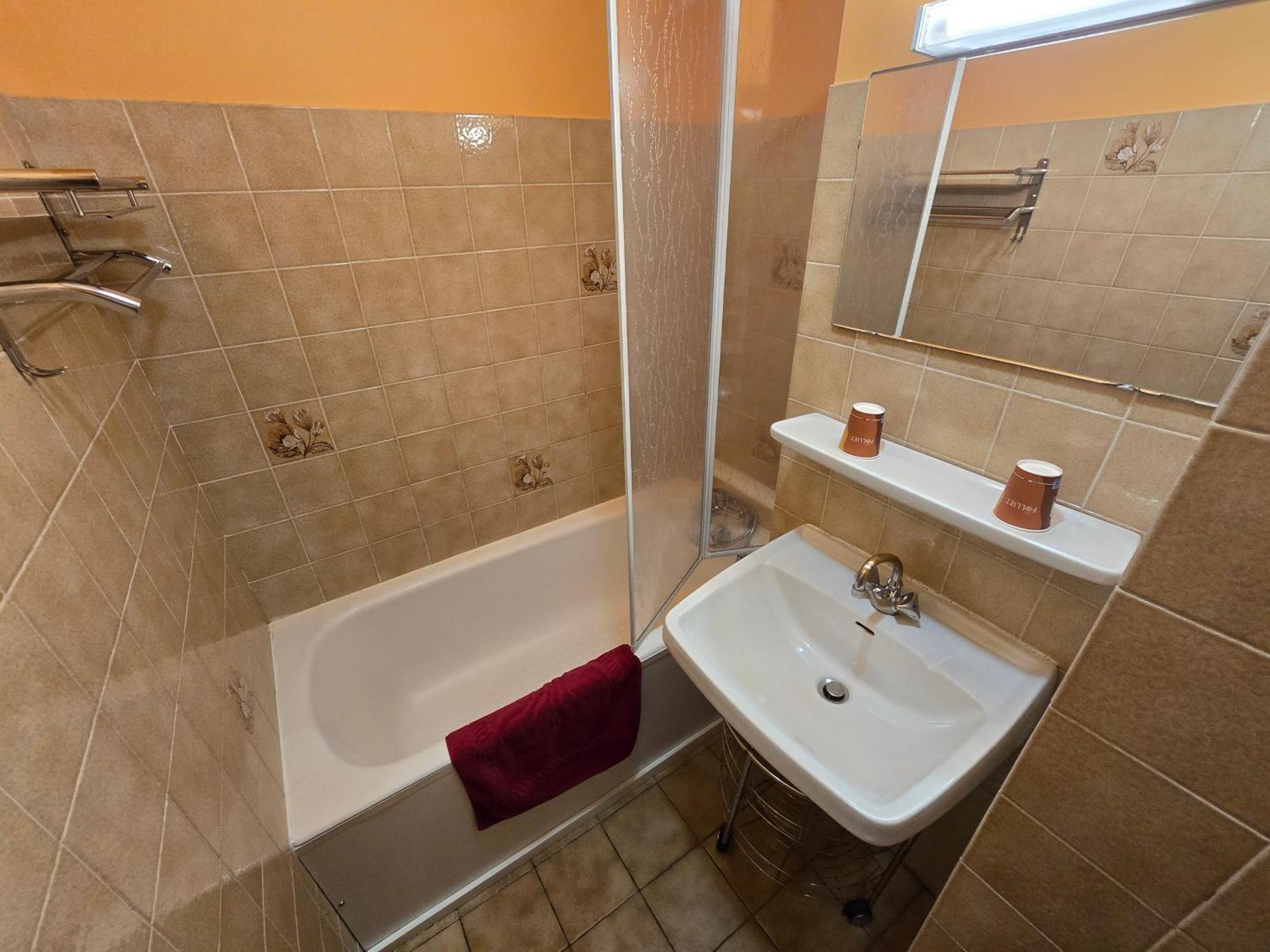 Hotel Et Centre De Vacances Le Choucas Sixt-Fer-a-Cheval ภายนอก รูปภาพ